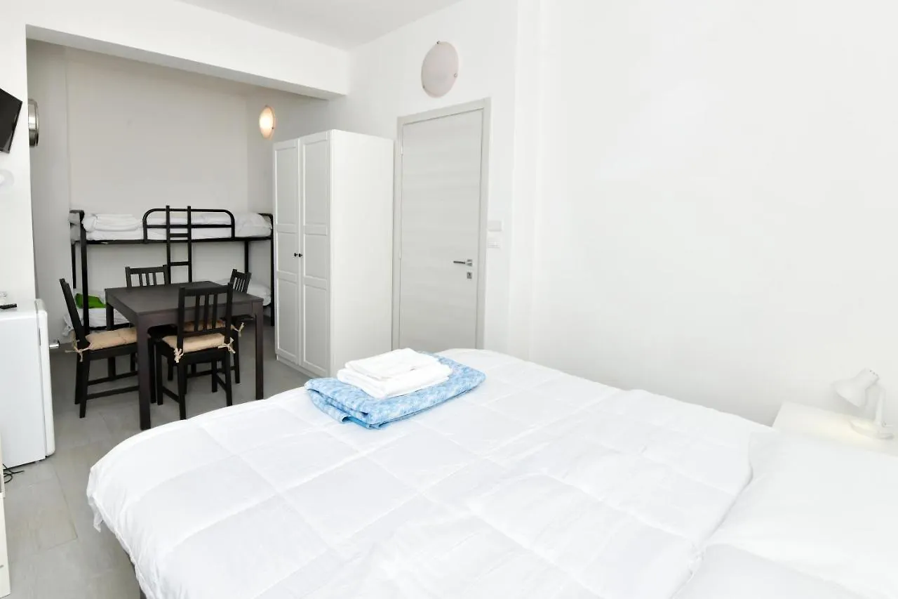 Guest house A San Lazzaro Rooms San Lazzaro di Savena Italy